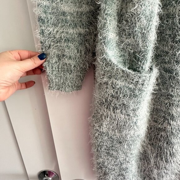 FORTUNE & IVY Samirah Hooded Cardigan - Picture 5 of 7